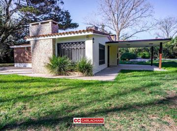 Casa · 150m² · 4 Ambientes · Casa en Roldan