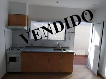 Departamento · 40m² · 2 Ambientes · Departamento 2 Amb Planta Baja con Patio