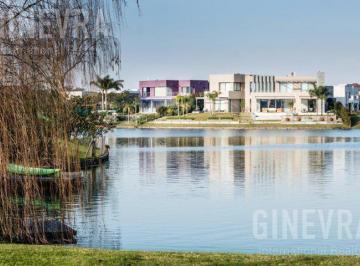 Terreno · 528m² · Lote de Terreno en Venta en Carpinchos, Nordelta