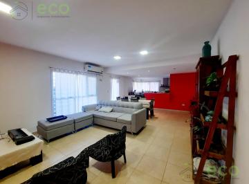 Casa · 147m² · 4 Ambientes · 2 Cocheras · Eco Vende Muy Linda Casa en B° Pilar del Sol Gral. Fernández Oro