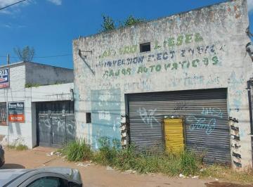 Casa · 150m² · 2 Ambientes · 1 Cochera · Casa a Refaccionar Mas Local Comercial Sobre Ruta 8 y San Juan Bella Vista