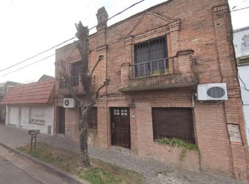 PH de 4 ambientes, La Matanza · V704 Venta Amplio PH 4 Amb Ramos Mejia Sur - Excelente Estado