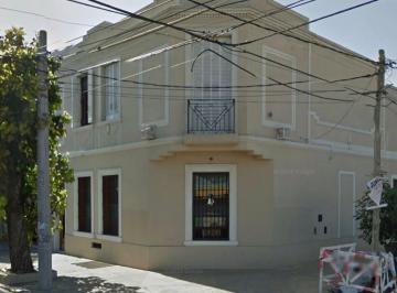 RAL-RAL-69_2 · Edificio de Dos Pisos Uso Comercial