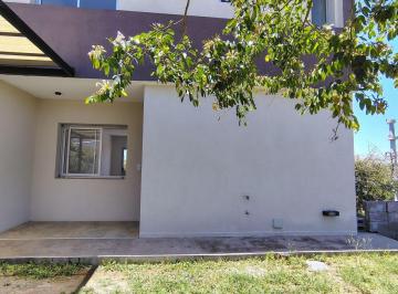 Casa de 6 ambientes, La Calera · Tu Casa en Las Sierras: Barrio Cerrado con Seguridad Las 24 Hs + 3 Dorm + Cochera + Patio C/asador