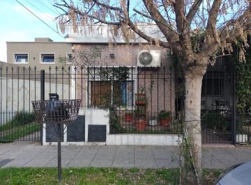PH de 3 ambientes, Morón · Moron - Venta PH 3 Ambientes C/espacio Guardacoche