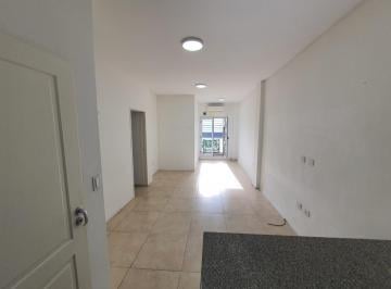 Departamento de 2 ambientes, Lanús · Departamento de 2 Ambientes con Cochera Descubierta en Gerli