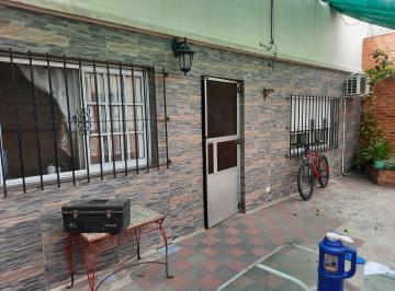 PH de 2 ambientes, Avellaneda · Departamento Tipo Casa 2 Ambientes