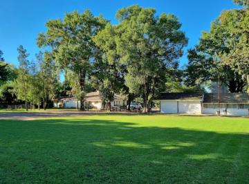Quinta vacacional · 1200m² · 20 Ambientes · 50 Cocheras · Venta Complejo 10.000 m² con Casa Principal, 5 Pabellones, Sala de Convencion, Quincho, Pileta