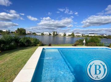 Casa de 6 ambientes, Escobar · Bustamante Prop El Canton Norte 10885 Casa Venta con Renta Escobar