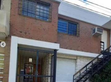 Casa de 10 ambientes, Ciudad de Santa Fe · Casa en Venta en Calle Maipu Al 1800