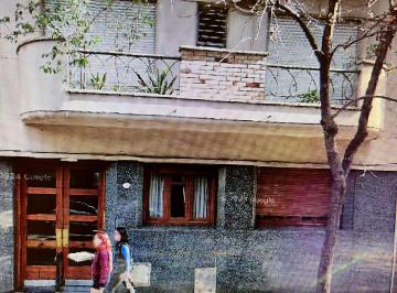 Departamento de 3 ambientes, Almagro · 3 Ambientes Al Frente Pb. Bajas Expensas