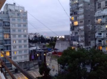 Departamento de 3 ambientes, Recoleta · Vicente López y Junin - 3 Amb. Balcón de 9 m