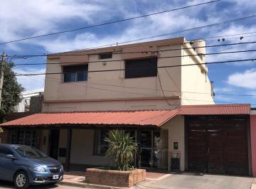 Casa · 507m² · 3 Ambientes · Importante Inmueble en Venta en Jesus Maria