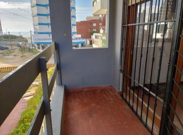 Departamento de 2 ambientes, Villa Gesell · Departamento con Vista Al Mar - 1er Piso