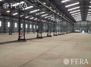 Bodega-Galpón · 4000m² · Venta de Galpón en Parque Industrial Quilmes