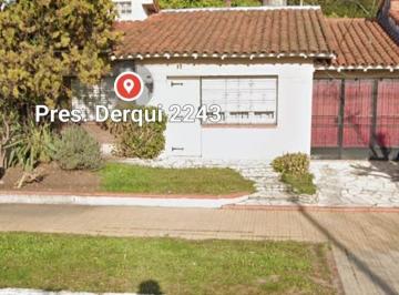 Casa de 5 ambientes, Lomas de Zamora · Venta Chalet 3 Dorm. en Barrio Nuevo