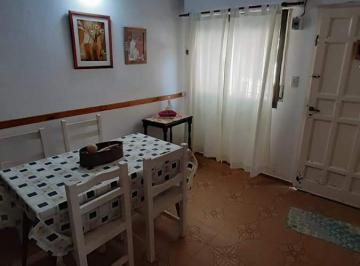 Casa · 89m² · 8 Ambientes · Casa en Venta