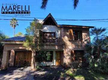 Casa de 6 ambientes, General Rodríguez · Casa en Venta en Country Las Lajas