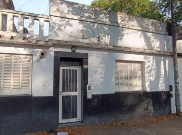 Terreno · 203m² · 6 Ambientes · Casa en Venta Rosario