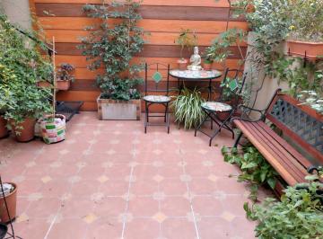 PH · 75m² · 4 Ambientes · Excelente PH de 4 Ambiente Reciclado en Inmejorable Zona de Vicente Lopez, Terraza con Parrilla