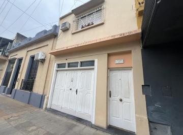 Casa · 76m² · 4 Ambientes · 1 Cochera · Casa en Venta Zarate