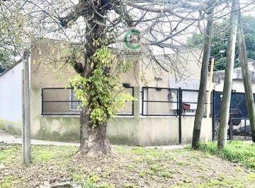 Casa · 150m² · 5 Ambientes · 2 Cocheras · Casa en Venta - 4 Dptos - Oportunidad Inversionista - Moreno
