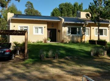 Casa de 4 ambientes, Costa Esmeralda · Senderos Tres - Casa - Se Acepta Como Parte de Pago Dpto 2/3 Amb. Recoleta Caba