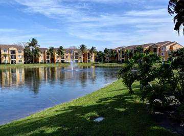 Casa · 90m² · Venta de Departamento en Condominio de Lujo