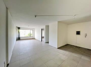 Oficina comercial · 80m² · Oficina en Barrio General Paz - Sarmiento 805
