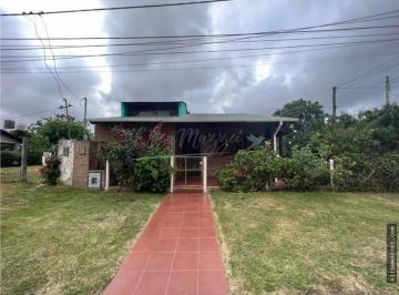 Casa · 145m² · 5 Ambientes · 1 Cochera · Casa en Venta - Madariaga