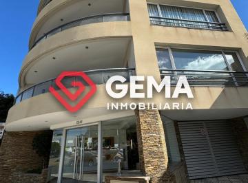 Departamento · 177m² · 6 Ambientes · 1 Cochera · Departamento 3 Dorm. en Tres Cerritos