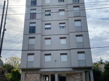 Departamento · 55m² · 3 Ambientes · 1 Cochera · Departamento - La Plata