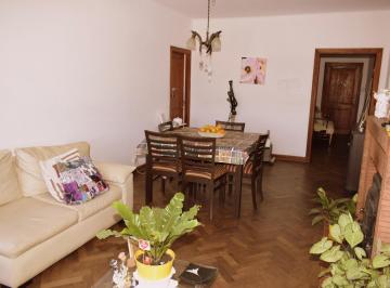 Departamento de 5 ambientes, La Falda · Excelente Departamento Barrio Centro