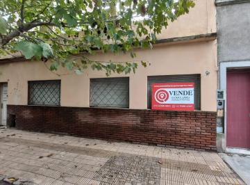 Casa · 130m² · 4 Ambientes · Casa en Gerli