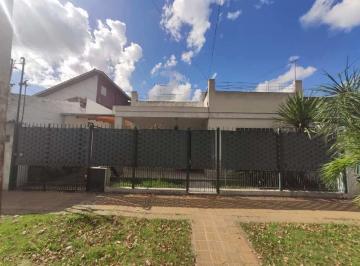 Casa de 4 ambientes, Morón · Casa Americana en Venta Apta Crédito.