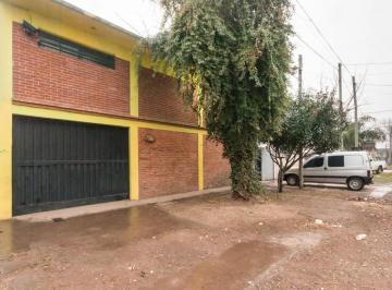 Local comercial · 205m² · 1 Cochera · Venta Depto 3 Amb en Misiones Al 1000 (San Jose - Temperley)
