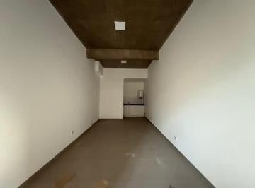 Local comercial · 28m² · 2 Dormitorios · Local en Venta de 28,35 m² con Excelente Ubicación - Wilde
