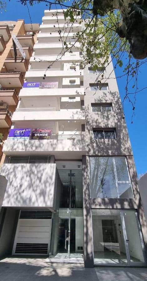 Miguel Cane 170, Lanús Oeste, Lanús