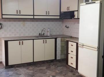 PH de 3 ambientes, Vicente López · Villa Martelli (Uruguay 600) PH 3 Ambientes con Espacio Guardacoche.