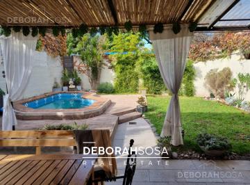 Casa · 204m² · 7 Ambientes · 1 Cochera · Casa en Venta Dos Plantas 7 Ambientes 5 Habitaciones Pileta Terraza en Victoria Tigre San Fernando