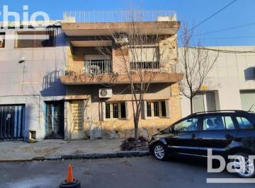Casa · 118m² · 6 Ambientes · Venta Casa 3 Dorm. - Arroyito