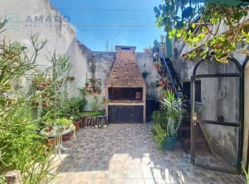 Casa · 160m² · 5 Ambientes · 1 Cochera · Venta · Casa · 3 Dorm. · Cochera · Patio · Quincho