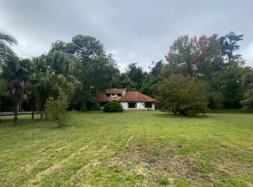 Quinta vacacional · 245m² · 5 Ambientes · 2 Cocheras · Quinta en Venta El Cazador - Escobar