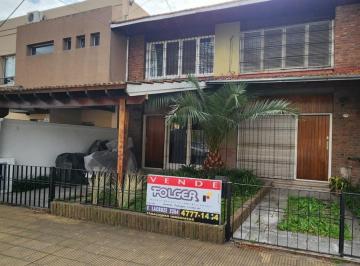 Casa de 3 ambientes, San Isidro · Martinez Residencial Duplex 3 Amb Patio C/parr Entrada Auto, Toil y Baño Compl