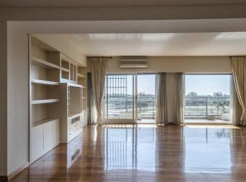 Departamento · 200m² · 4 Ambientes · 2 Cocheras · Libertador y Matienzo