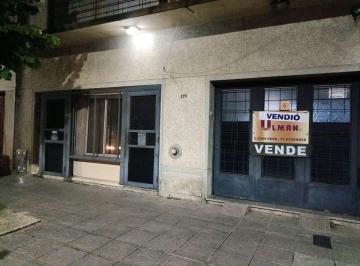 Casa de 6 ambientes, Avellaneda · Vendo Amplia Casa Ideal Dos Familias Excelente Ubicación