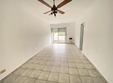 Departamento · 32m² · 1 Ambiente · Monoambiente Al Frente - Vista Abierta - Sol Todo El Dia