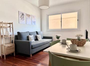 Departamento de 2 ambientes, Belgrano · 2 Ambientes en Belgrano, Sucre 2200, Contra Frente, Muy Luminos