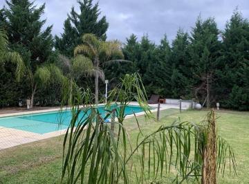 Casa · 290m² · 6 Ambientes · 1 Cochera · Casa en Venta en La Montura, Pilar, G. B. a. Zona Norte