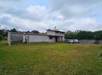 Casa · 200m² · 4 Ambientes · 1 Cochera · En Venta Casa de 200 m² a Terminar en Barrio La Trinidad. Camet Norte.